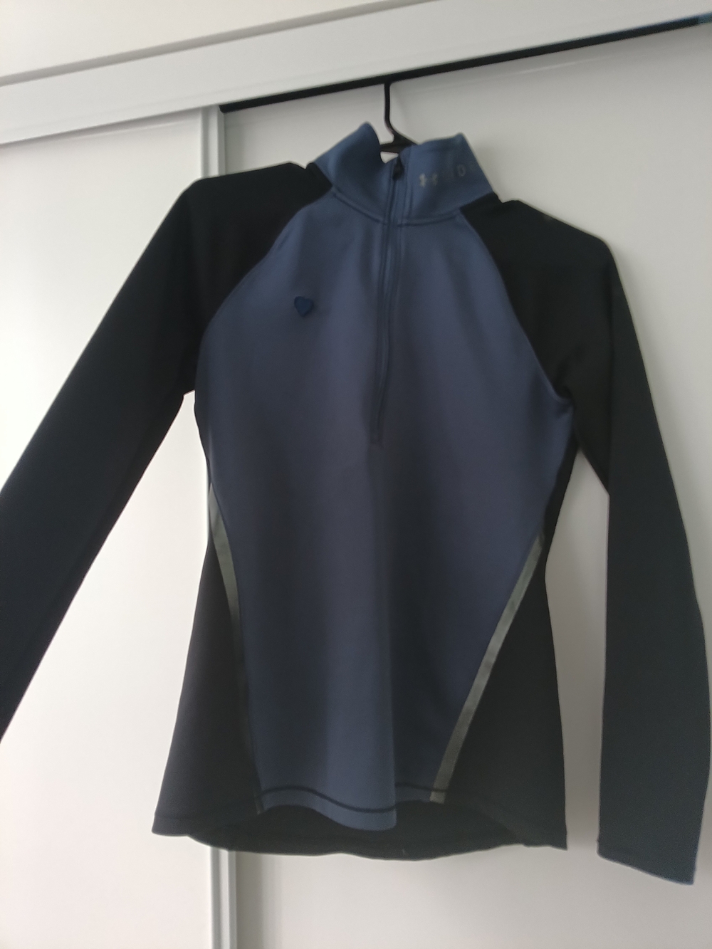 Under Armour Women's Long Sleeve Sweat Base Layer